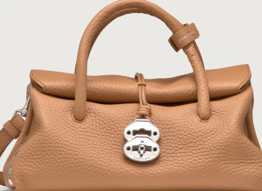 BORSA DOTTA SMALL IN PELLE MARTELLATA...